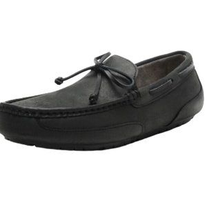 EUC UGG Leather Chester Metal Shearling Lined Moccasin Driving Loafer Shoe